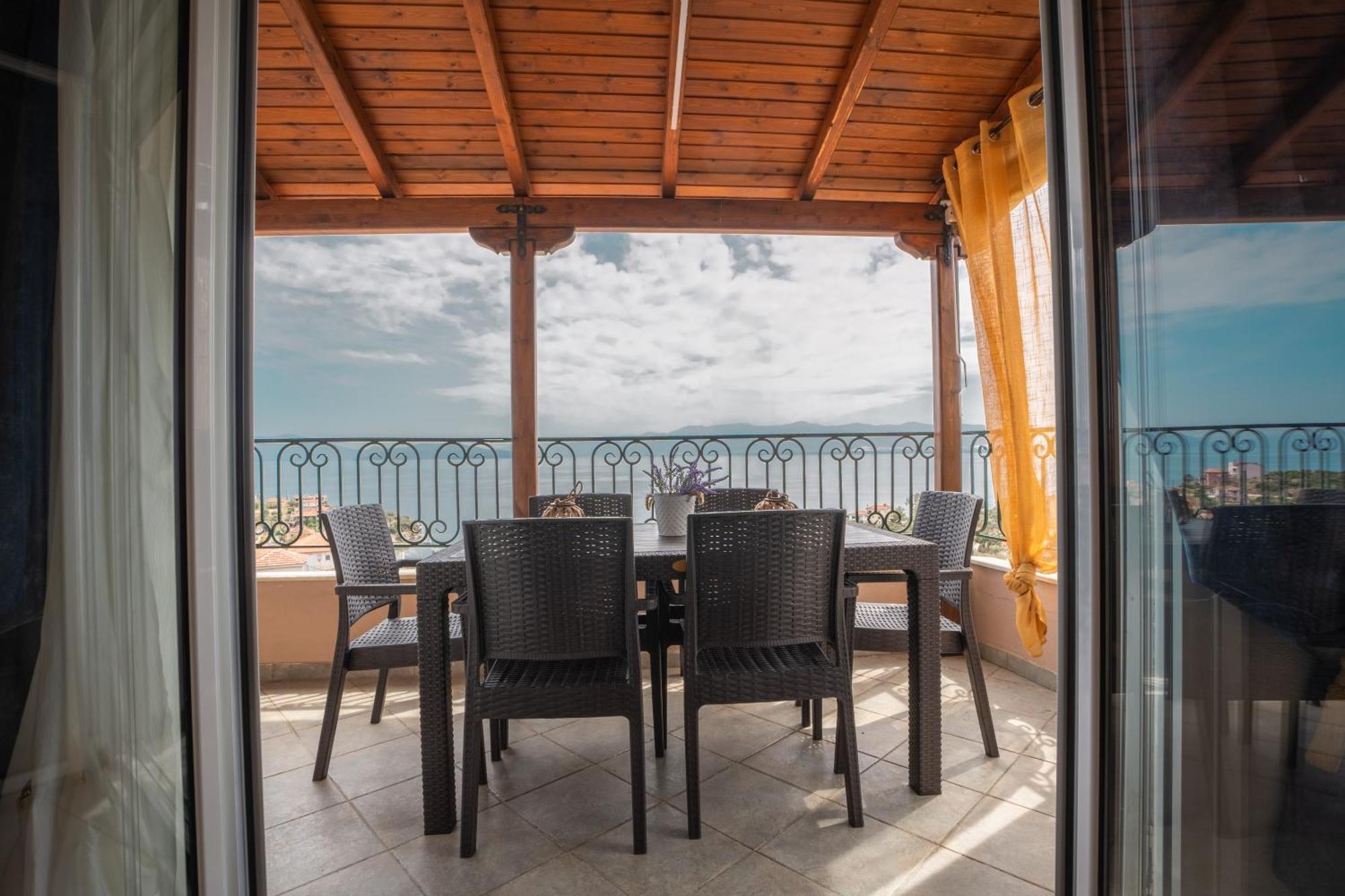 Holiday home Persephone's Dream View
